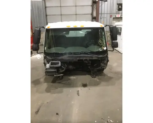 INTERNATIONAL 4400 Cab