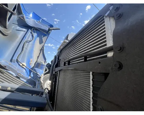 INTERNATIONAL 4400 Charge Air Cooler (ATAAC)