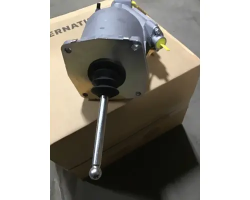 INTERNATIONAL 4400 Clutch Slave Cylinder