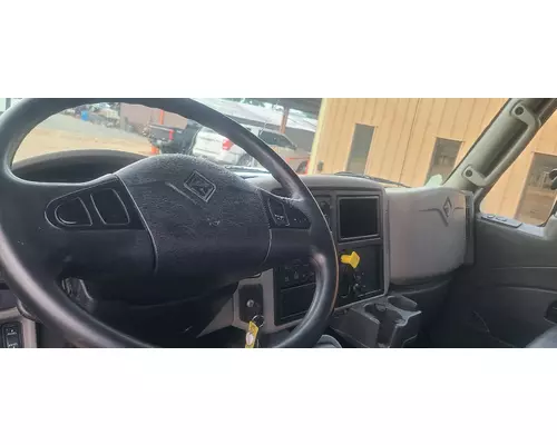 INTERNATIONAL 4400 Complete Vehicle