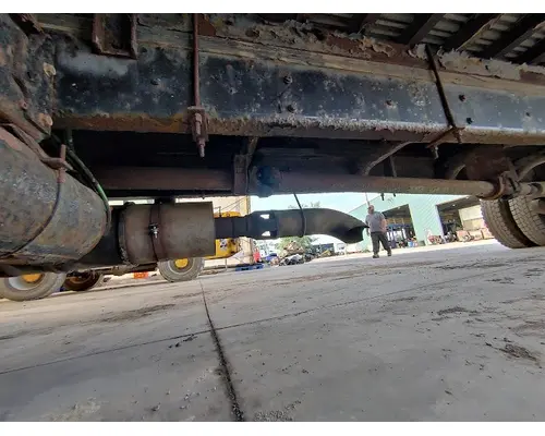 INTERNATIONAL 4400 Complete Vehicle