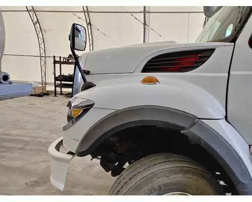 INTERNATIONAL 4400 Complete Vehicle