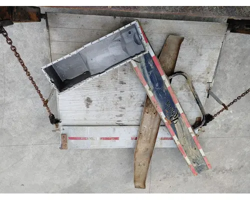 INTERNATIONAL 4400 Complete Vehicle