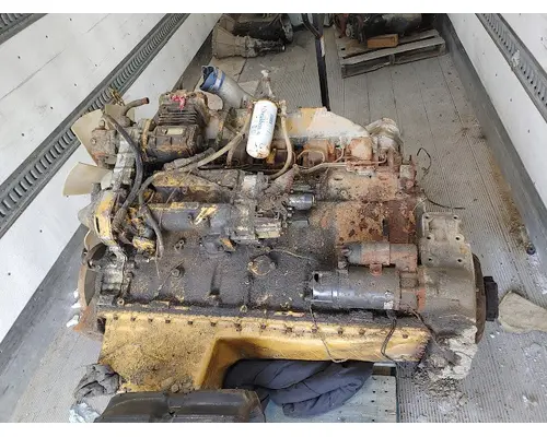 INTERNATIONAL 4400 Complete Vehicle