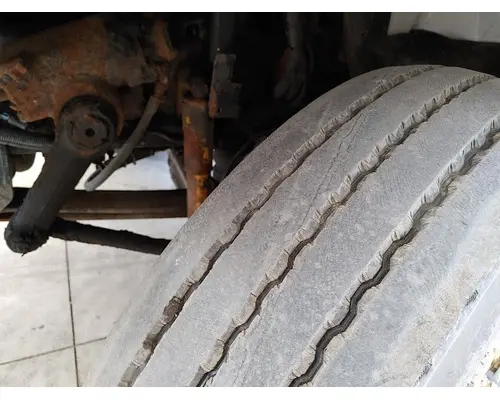 INTERNATIONAL 4400 Complete Vehicle