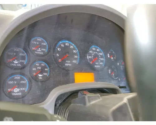 INTERNATIONAL 4400 Complete Vehicle