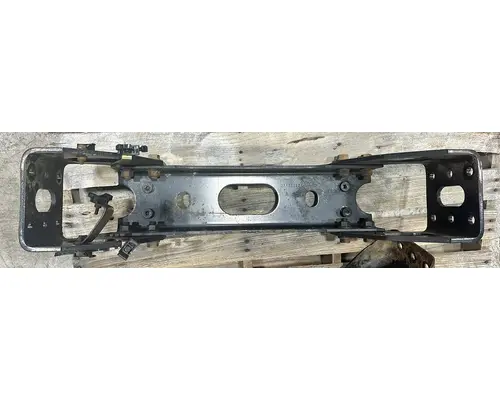 INTERNATIONAL 4400 Crossmember