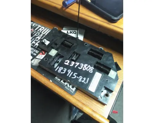INTERNATIONAL 4400 DASH CONTROL MODULE