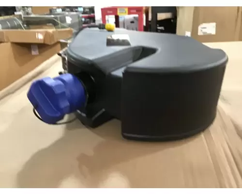 INTERNATIONAL 4400 DEF Tank