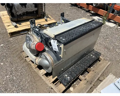 INTERNATIONAL 4400 DPF (Diesel Particulate Filter)