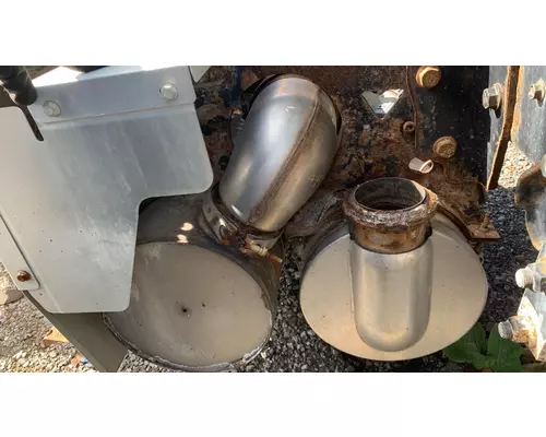 INTERNATIONAL 4400 DPFCatalytic Converter