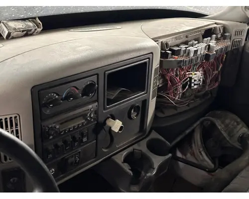 INTERNATIONAL 4400 Dash Assembly