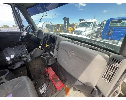 INTERNATIONAL 4400 Dash Assembly