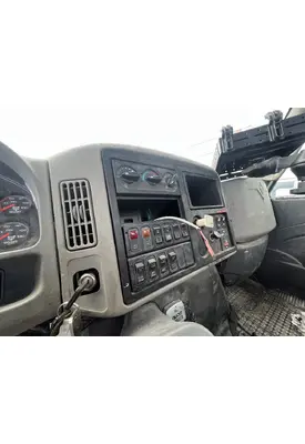 INTERNATIONAL 4400 Dash Bezel