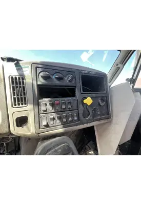 INTERNATIONAL 4400 Dash Bezel