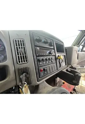 INTERNATIONAL 4400 Dash Bezel