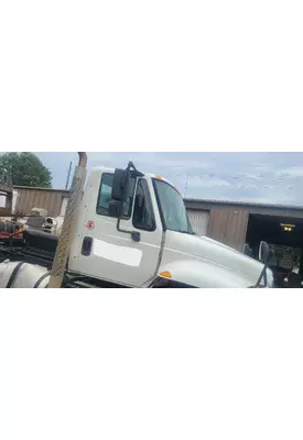 INTERNATIONAL 4400 Door Assembly, Front