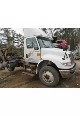 INTERNATIONAL 4400 Door Assembly, Front