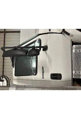 INTERNATIONAL 4400 Door Assembly, Front