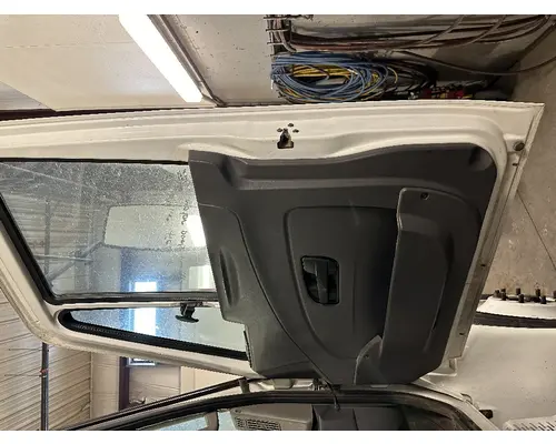 INTERNATIONAL 4400 Door Assembly, Front