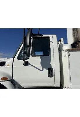 INTERNATIONAL 4400 Door Assembly, Front