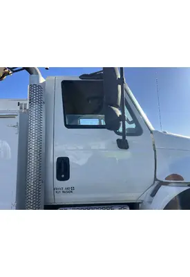 INTERNATIONAL 4400 Door Assembly, Front