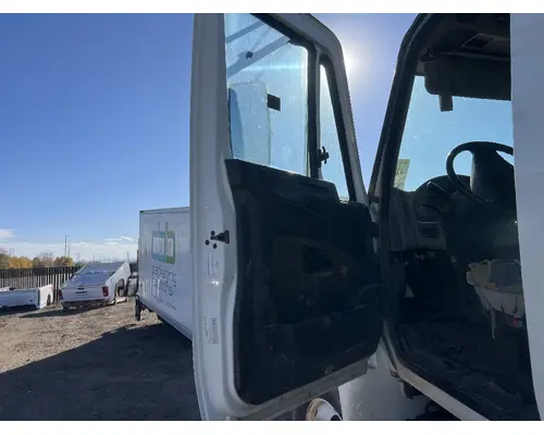 INTERNATIONAL 4400 Door Assembly, Front
