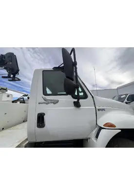 INTERNATIONAL 4400 Door Assembly, Front