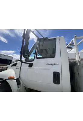 INTERNATIONAL 4400 Door Assembly, Front