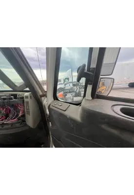 INTERNATIONAL 4400 Door Assembly, Front