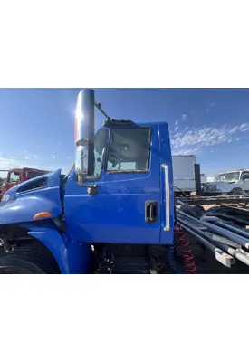 INTERNATIONAL 4400 Door Assembly, Front