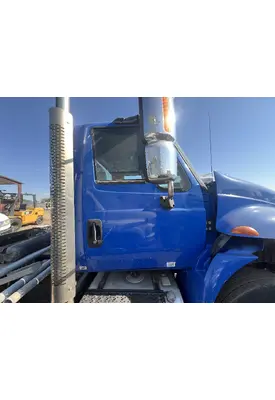 INTERNATIONAL 4400 Door Assembly, Front