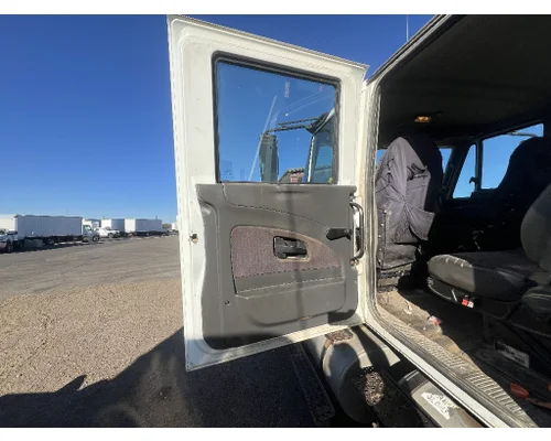 INTERNATIONAL 4400 Door Assembly, Rear or Back
