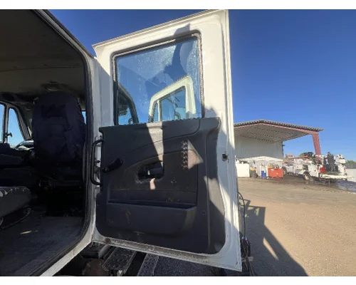 INTERNATIONAL 4400 Door Assembly, Rear or Back