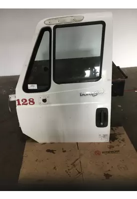 INTERNATIONAL 4400 Door Assembly