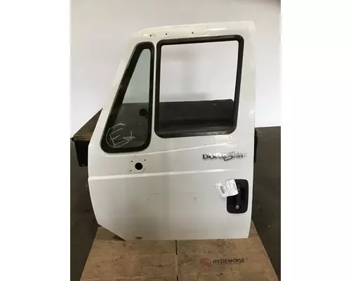 INTERNATIONAL 4400 Door Assembly