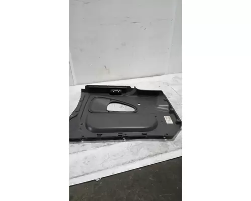 INTERNATIONAL 4400 Door Panel (Trim)