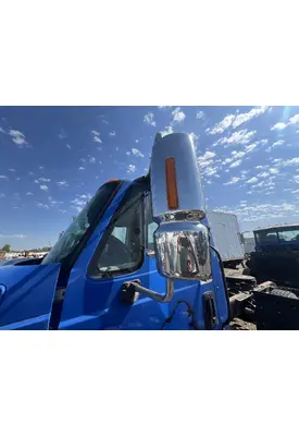 INTERNATIONAL 4400 Door Vent Glass, Front