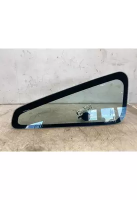 INTERNATIONAL 4400 Door Vent Glass