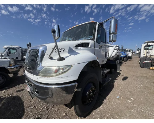 INTERNATIONAL 4400 ECM (Body Control Module)