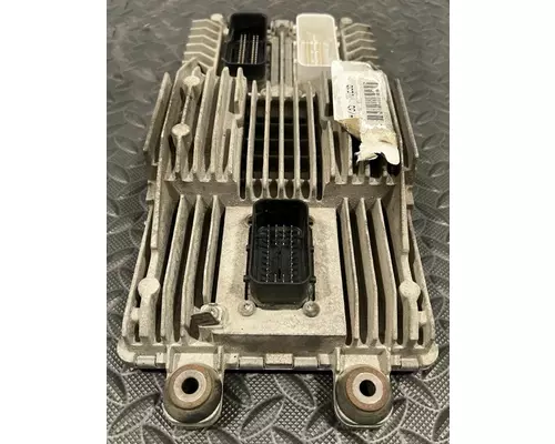 INTERNATIONAL 4400 ECM
