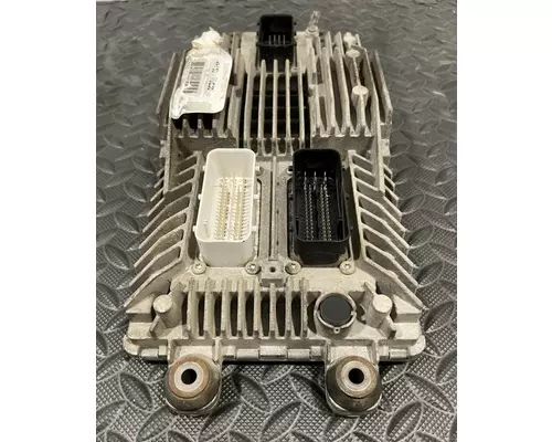 INTERNATIONAL 4400 ECM