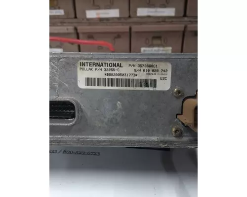 INTERNATIONAL 4400 ECM