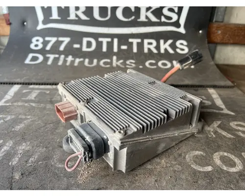 INTERNATIONAL 4400 ECM