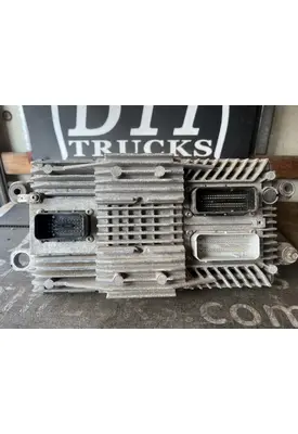 INTERNATIONAL 4400 ECM
