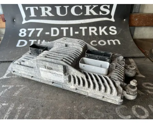 INTERNATIONAL 4400 ECM