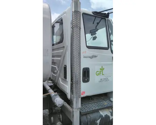 INTERNATIONAL 4400 EXHAUST COMPONENT