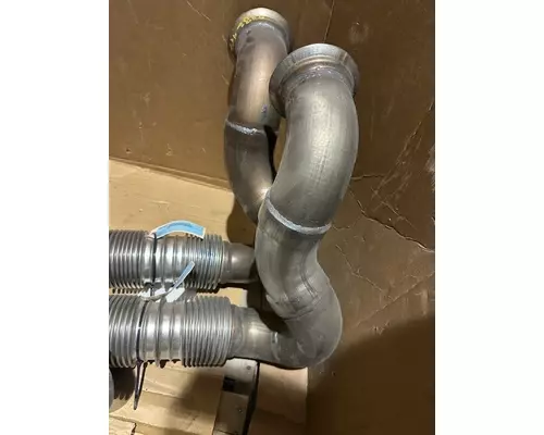INTERNATIONAL 4400 Exhaust Pipe