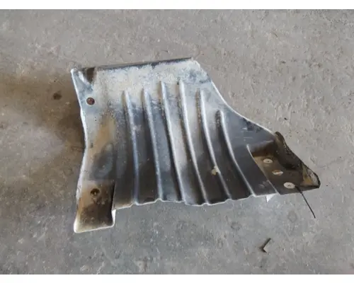 INTERNATIONAL 4400 FENDER, SPLASH SHIELDGUARD