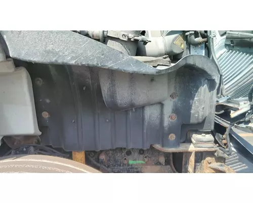 INTERNATIONAL 4400 FENDER, SPLASH SHIELDGUARD